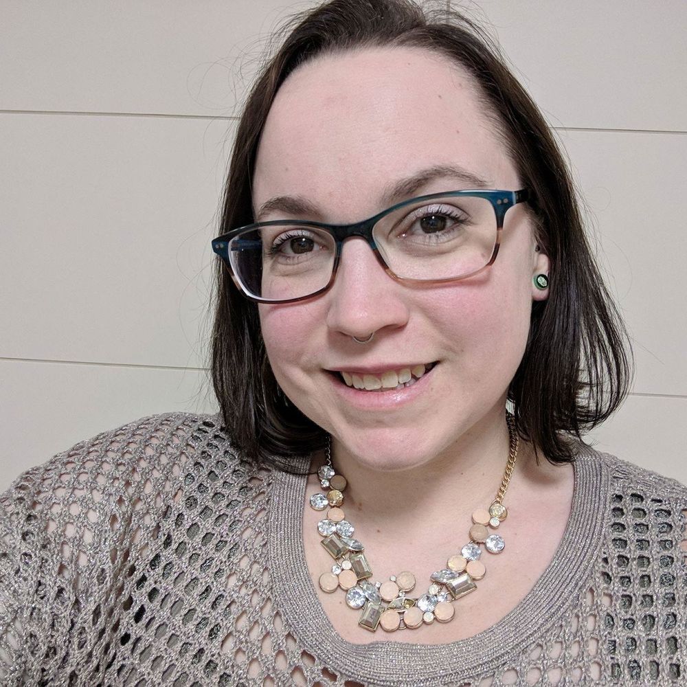 Meet your Posher, Casey